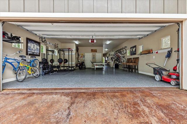 806 Misty Downs DR, Granite Shoals, TX 78654