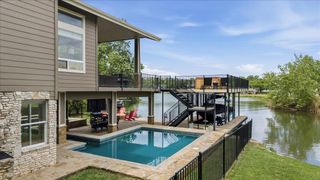 806 Misty Downs DR, Granite Shoals, TX 78654