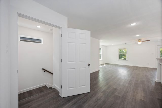 8404 Depriest Street, Houston, TX 77088