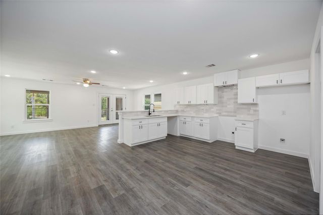 8404 Depriest Street, Houston, TX 77088