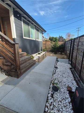 3439 Plata, Los Angeles, CA 90026