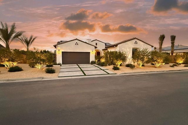 81934 Vida Bella Drive, La Quinta, CA 92253