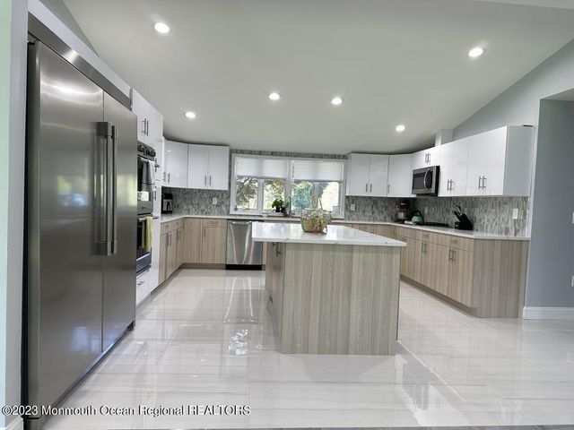 508 Deal Road, Ocean Twp, NJ 07712