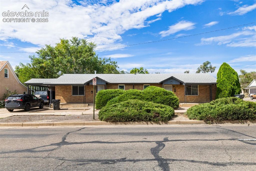 1017 /1019 N Elizabeth Street, Pueblo, CO 81003 — exterior