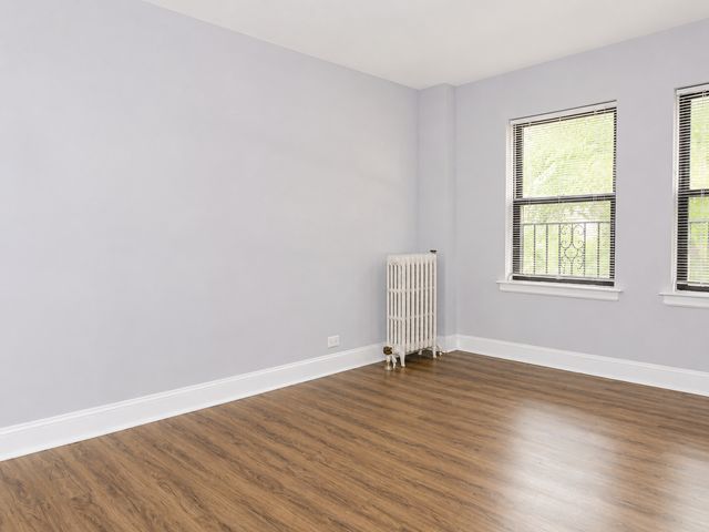 5135 S Kenwood Avenue 201, Chicago, IL 60615