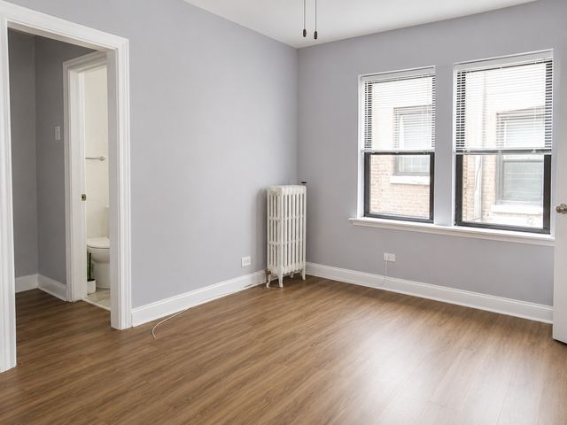 5135 S Kenwood Avenue 201, Chicago, IL 60615
