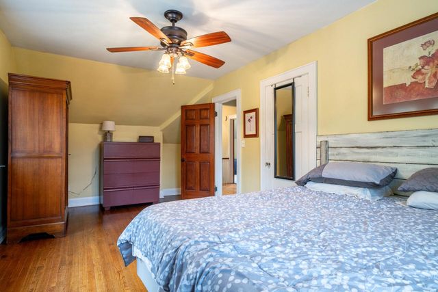 6110 Washington CIRCLE, Wauwatosa, WI 53213