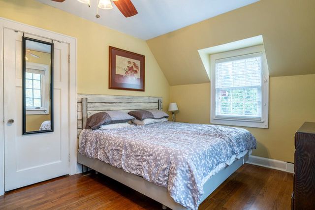 6110 Washington CIRCLE, Wauwatosa, WI 53213