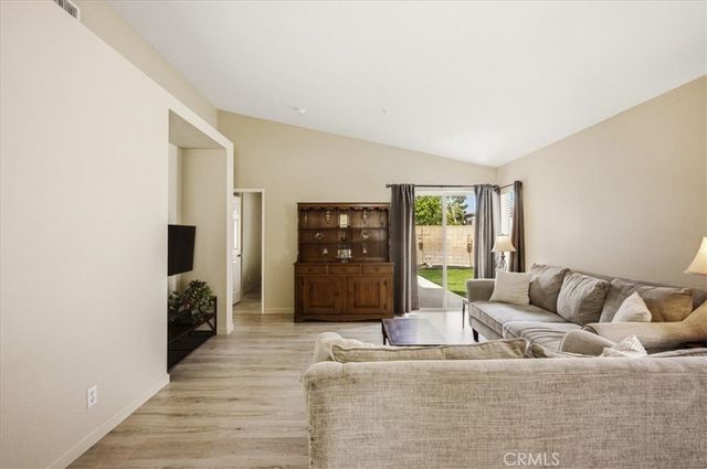 11270 Mathilda, Riverside, CA 92508