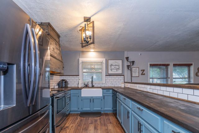 1607 N Mary Ellen Street, Pampa, TX 79065