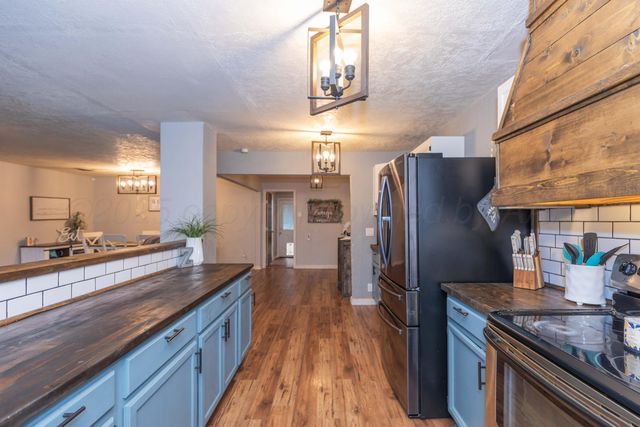 1607 N Mary Ellen Street, Pampa, TX 79065