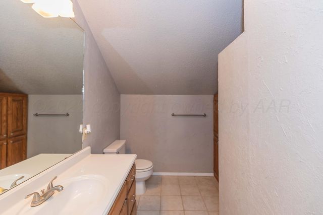 1607 N Mary Ellen Street, Pampa, TX 79065