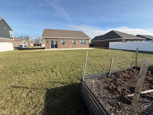 1315 Bontrager Lane, Shelbyville, IN 46176