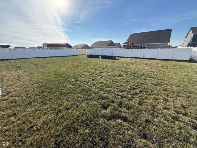 1315 Bontrager Lane, Shelbyville, IN 46176