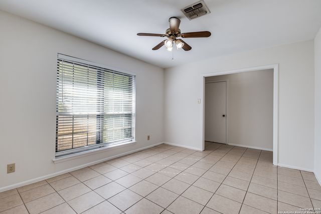 14210 Light Bend, San Antonio, TX 78217