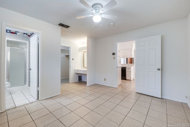 14210 Light Bend, San Antonio, TX 78217