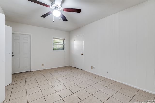 14210 Light Bend, San Antonio, TX 78217