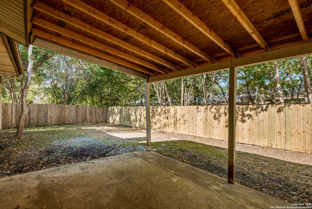 14210 Light Bend, San Antonio, TX 78217