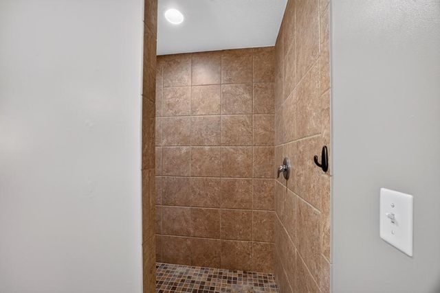2314 Ponderosa Drive SW, Rochester, MN 55902
