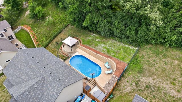 2314 Ponderosa Drive SW, Rochester, MN 55902