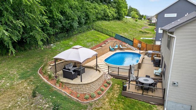 2314 Ponderosa Drive SW, Rochester, MN 55902