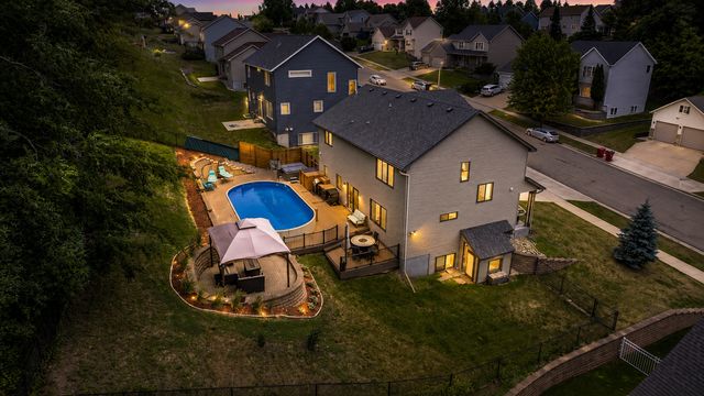 2314 Ponderosa Drive SW, Rochester, MN 55902