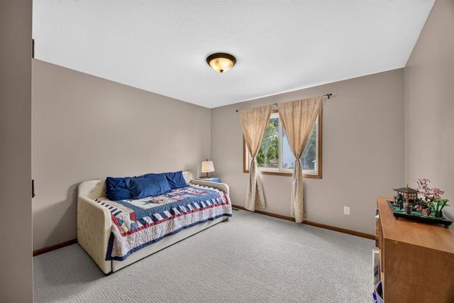 2314 Ponderosa Drive SW, Rochester, MN 55902