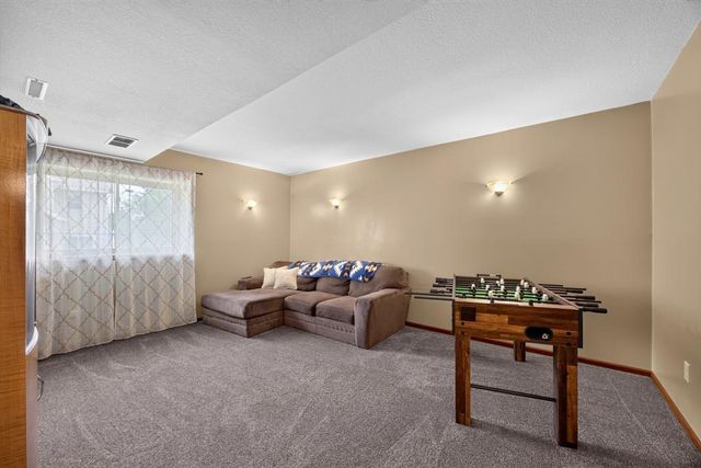 2314 Ponderosa Drive SW, Rochester, MN 55902