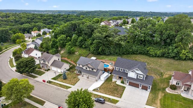 2314 Ponderosa Drive SW, Rochester, MN 55902