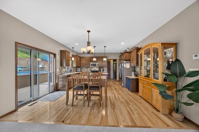 2314 Ponderosa Drive SW, Rochester, MN 55902