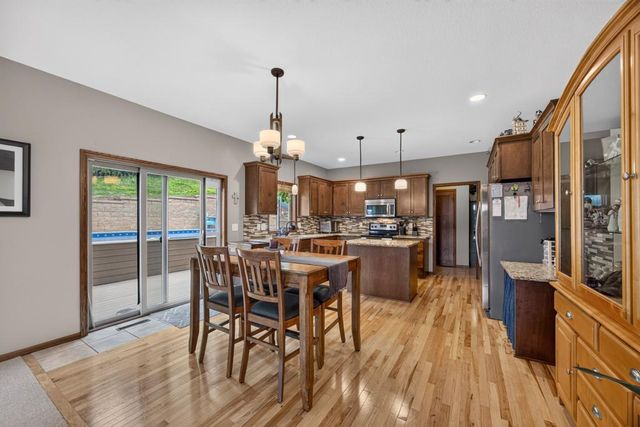 2314 Ponderosa Drive SW, Rochester, MN 55902