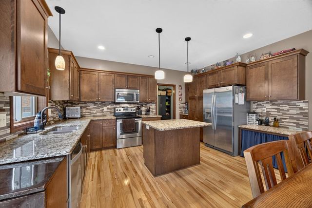 2314 Ponderosa Drive SW, Rochester, MN 55902