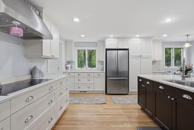 91 Green Road, Bolton, MA 01740