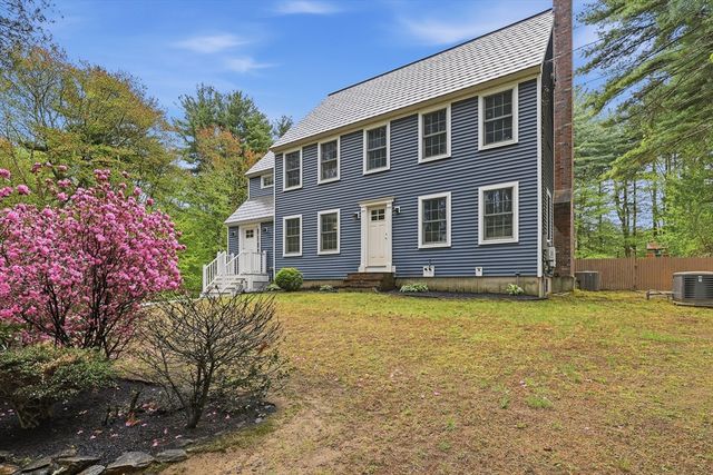 91 Green Road, Bolton, MA 01740