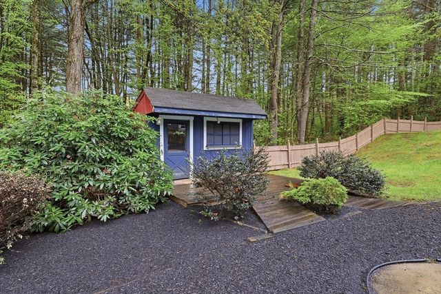 91 Green Road, Bolton, MA 01740