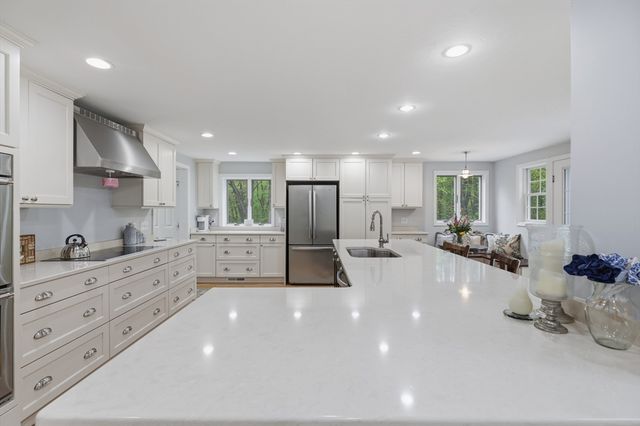 91 Green Road, Bolton, MA 01740