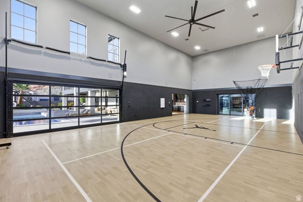 Image 1 of property listing at 1202 S INDIAN DR, Washington, UT 84780