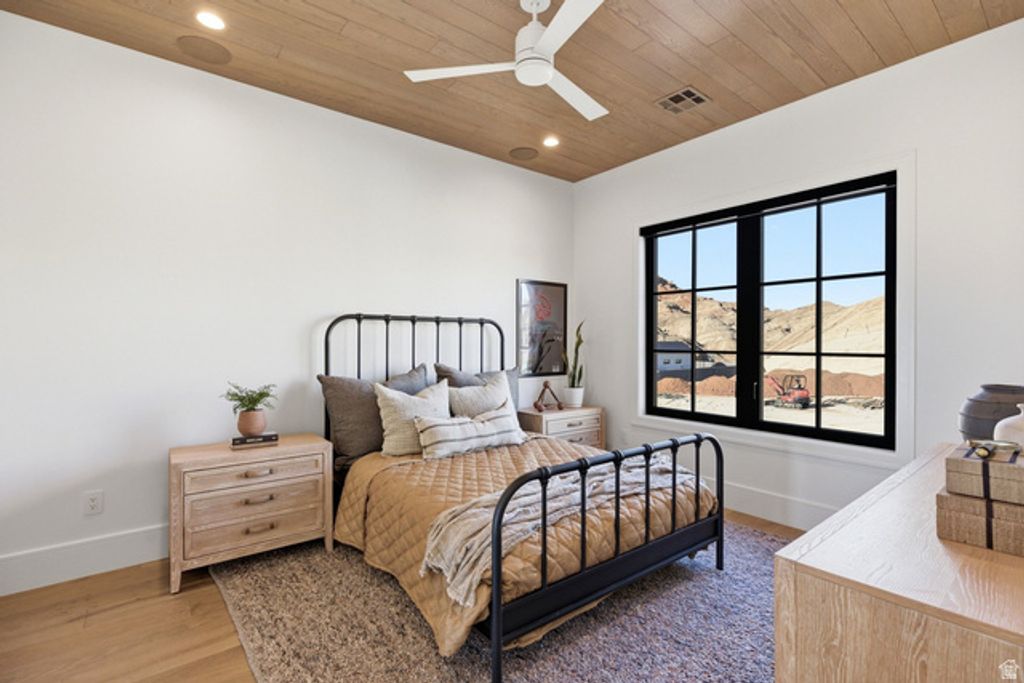 Image 19 of property listing at 1202 S INDIAN DR, Washington, UT 84780