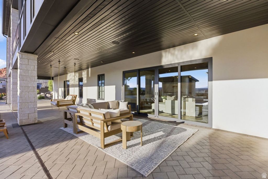 Image 80 of property listing at 1202 S INDIAN DR, Washington, UT 84780