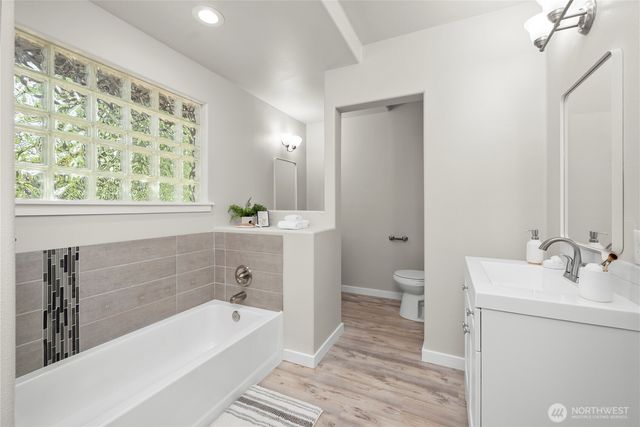 10731 133rd Avenue E, Puyallup, WA 98374