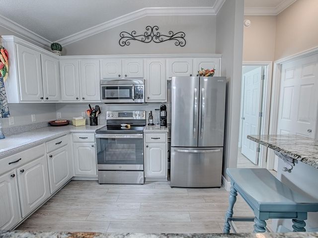 421 ALDAMA AVENUE, The Villages, FL 32159