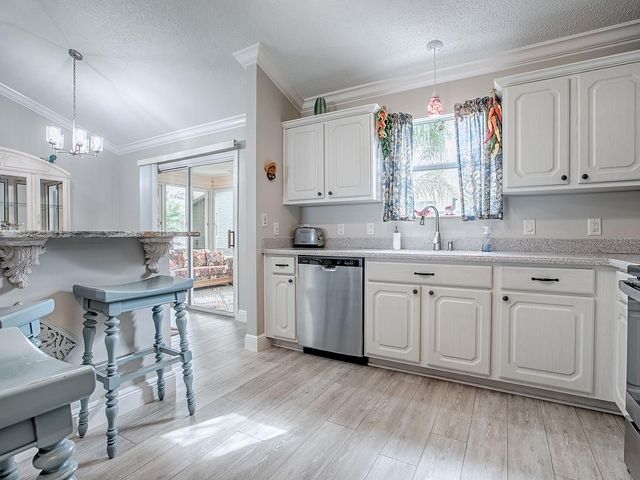 421 ALDAMA AVENUE, The Villages, FL 32159