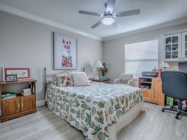 421 ALDAMA AVENUE, The Villages, FL 32159