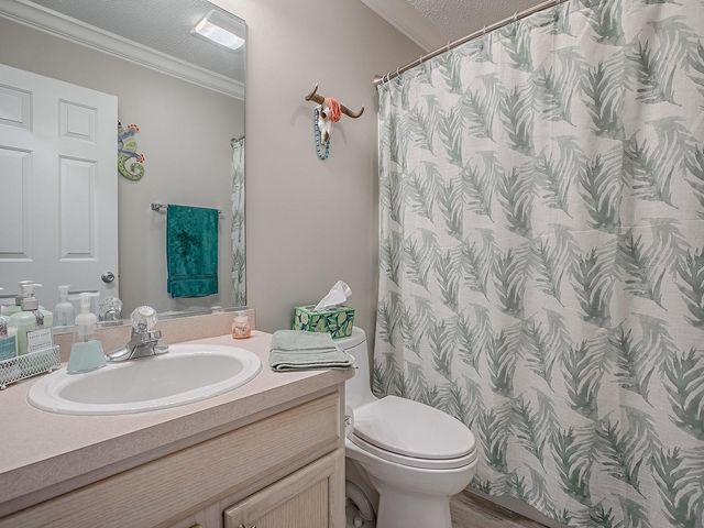 421 ALDAMA AVENUE, The Villages, FL 32159