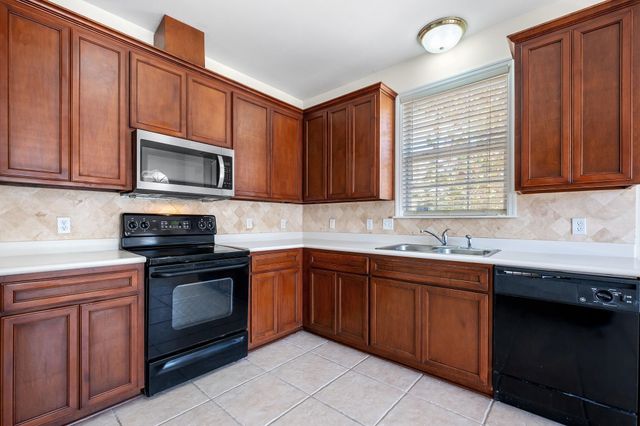 3370 Aqua Ridge Way, Tallahassee, FL 32309