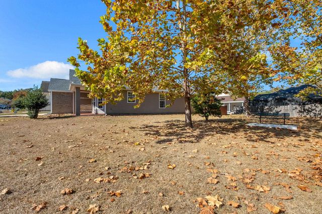 3370 Aqua Ridge Way, Tallahassee, FL 32309