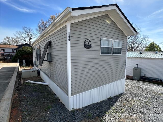 166 Eagle Drive, New London, NC 28127