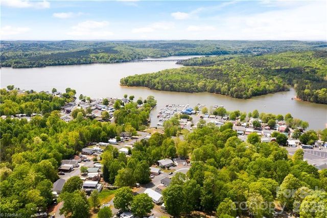 166 Eagle Drive, New London, NC 28127