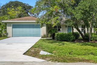 502 QUEEN ROAD, St Augustine, FL 32086