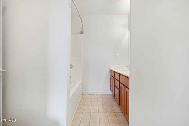 3115 West Walnut Street, 6, Johnson City, TN 37604